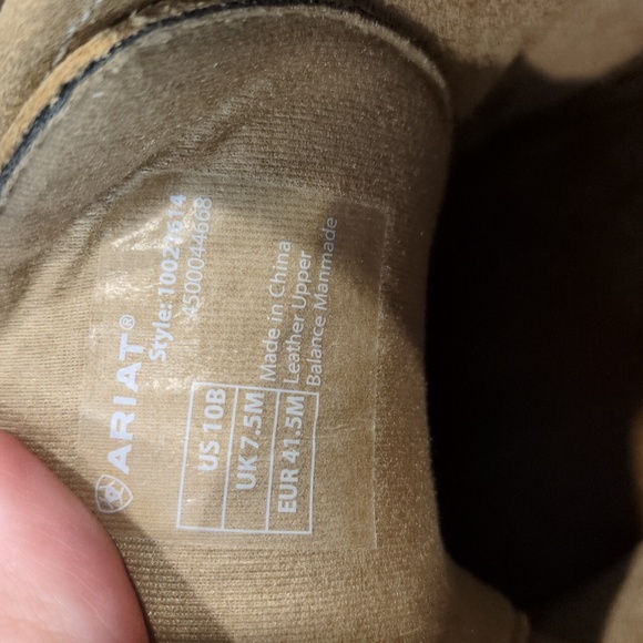 NWT Ariat Women's leather Chukka Tan Fringe Shoe size 10 B Med - Picture 11 of 11